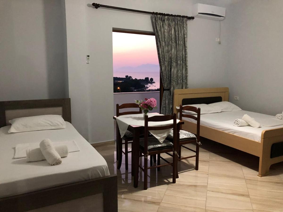 Vila Jeti Ksamil Bagian luar foto