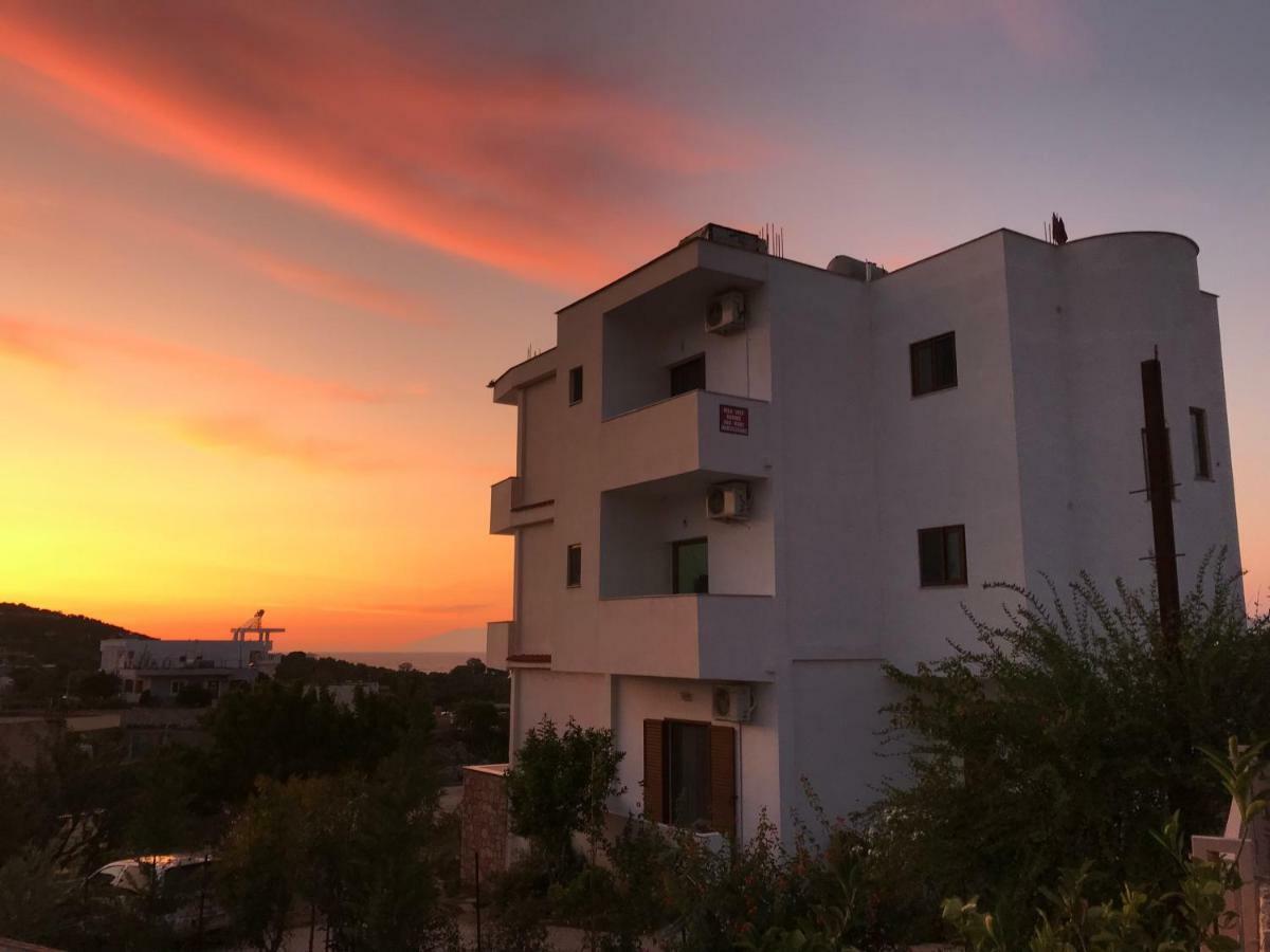 Vila Jeti Ksamil Bagian luar foto